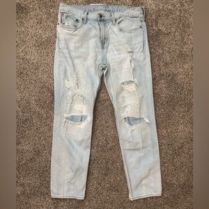 Old navy 34 x 30 Men's Distressed Light Blue Jeans